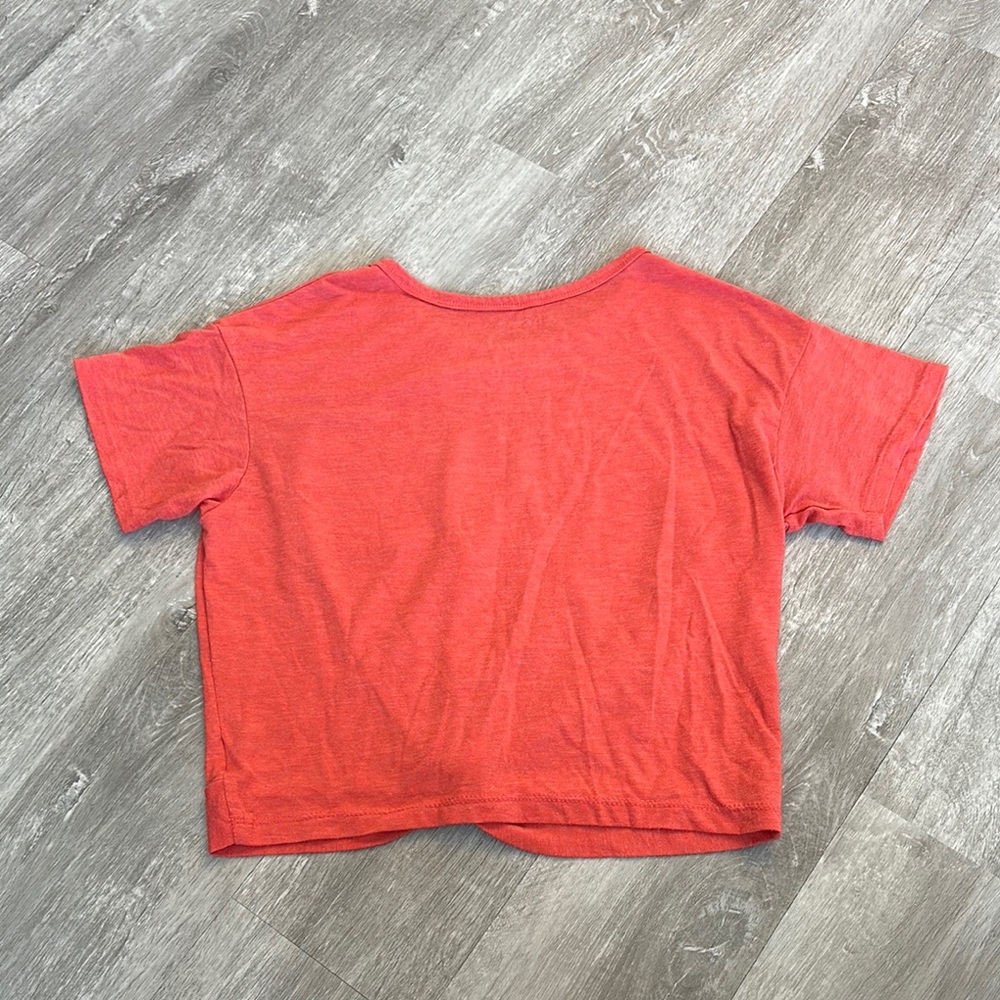 American Eagle Coral Tie Front T-Shirt - Picture 5 of 5